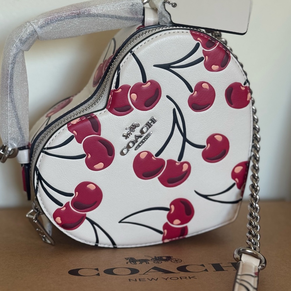 New Coach Cherry Top Handle Heart Handbag Crossbody - Picture 3 of 5